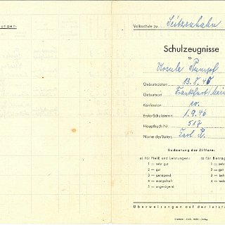 Bild0660 1950. Das Grundschulzeugnis von Ursula Rumpf.